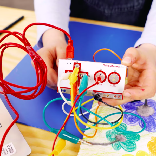 Kreieren & Programmieren mit dem Makey Makey