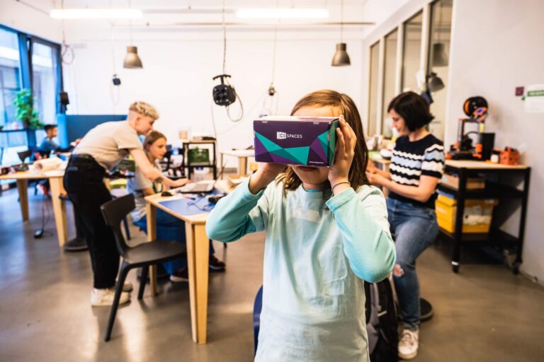 Cospaces Edu Vrbrille Foto Andi Weiland 18 Min