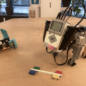 Roboter Hund und Roboter Hase von Lego Spike