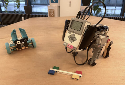 Roboter Hund und Roboter Hase von Lego Spike