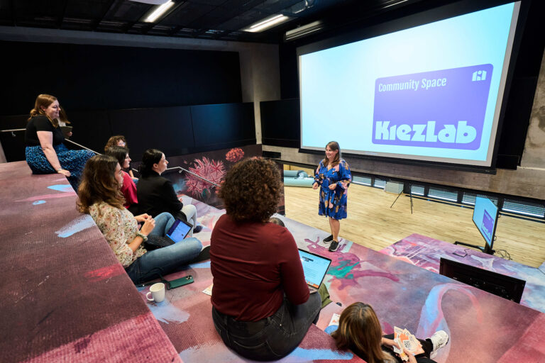 Kiezlab Auditorium 768X512 1