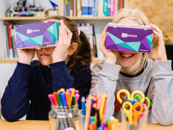 Tueftellab Vrbrille 2Kindermitvrbrillen Nahaufnhame Andiweiland 4